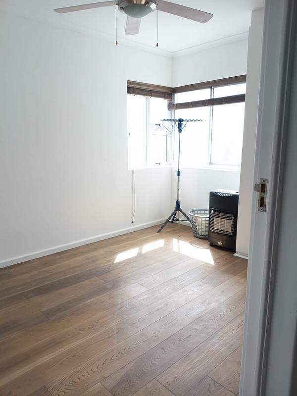 To Let 2 Bedroom Property for Rent in Vredehoek Western Cape